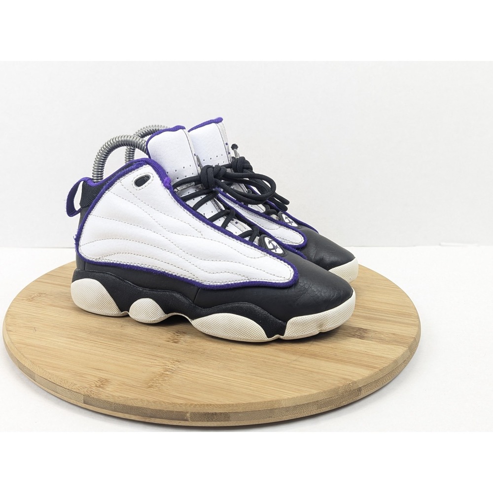 Kids Jordan Pro Strong Shoes Boys Size 2Y White Purple Sneakers Basketball‎